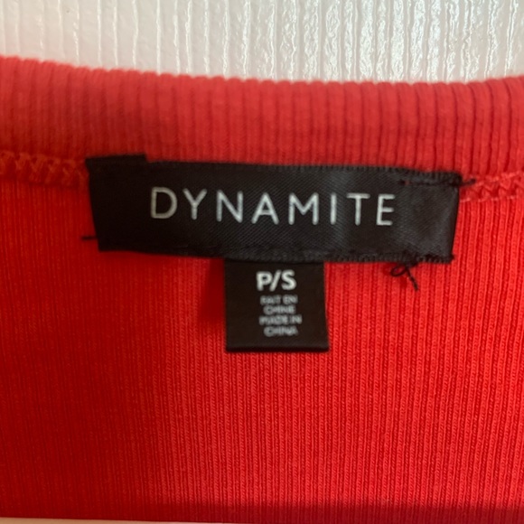 Red tank top with knots on the side - Picture 2 of 4